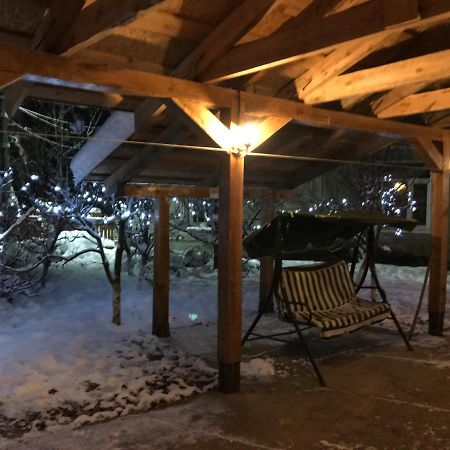 Holiday Home Rayskiy Ugolochek Kvitki Ngoại thất bức ảnh